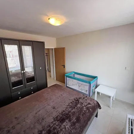 Valemar Appartement *