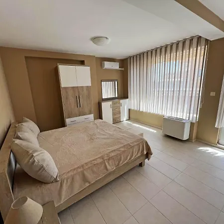 Valemar Appartement *